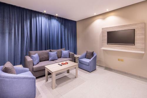 Hotel Kyona Purple -al Qurayat