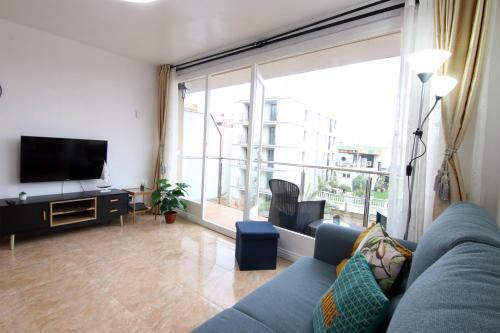 Apartment With Balcony Close To The Beach