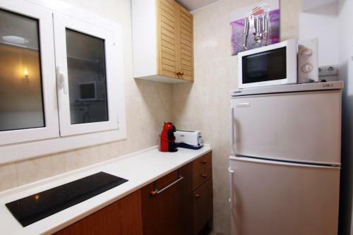 Apartment With Balcony Close To The Beach