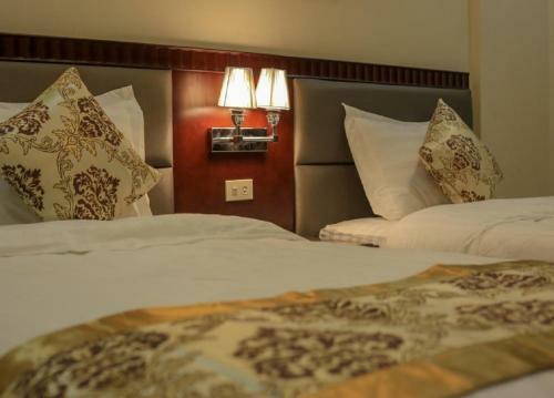 The 40th Pearl Hotel Suites