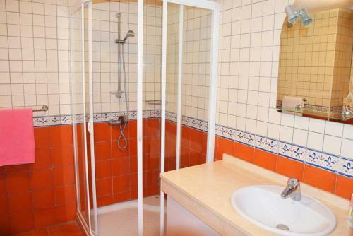 Luxurious Townhouse In Los Cristianos