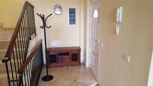 Luxurious Townhouse In Los Cristianos