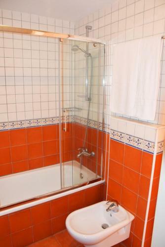 Luxurious Townhouse In Los Cristianos