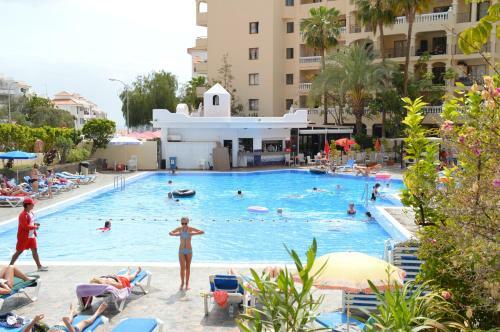 Apartamento New Luxury Duplex Castle Harbour Cristianos