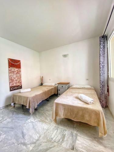 Los Cristianos Dinastia Apartments