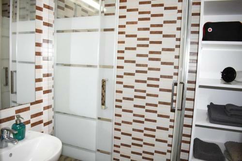 Cosmocom Apartments In Tenerife