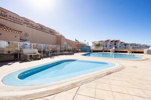 Apartamento Home2book The Heights Los Cristianos, Pool