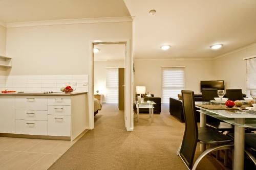 Hotel Moonlight Bay Resort
