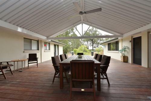 Lovedale Balloon Cottage