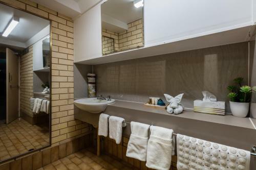 Hotel Sails Geraldton Accommodation