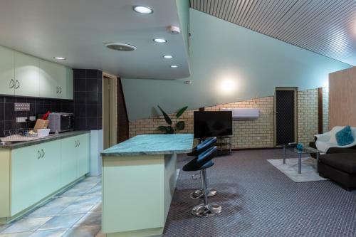 Hotel Sails Geraldton Accommodation