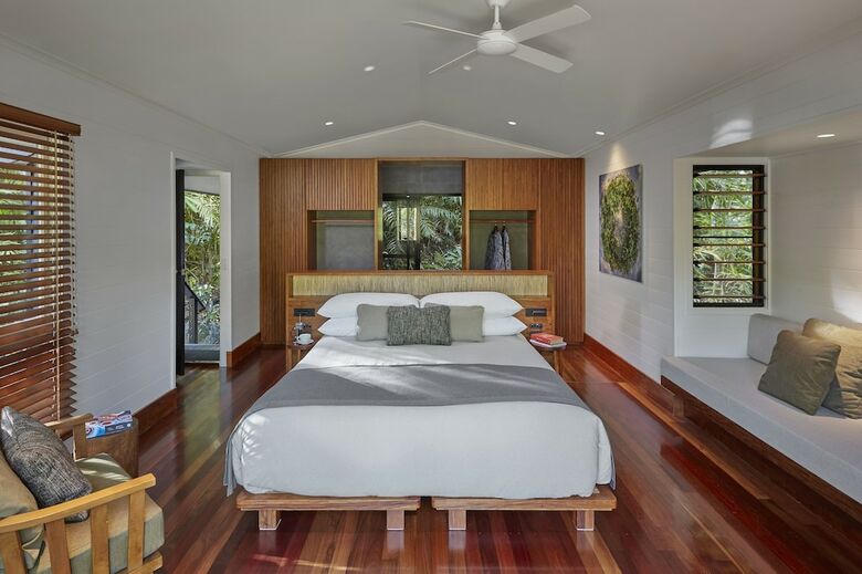 Silky Oaks Lodge