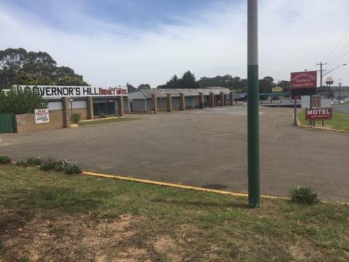 Governors Hill Motel