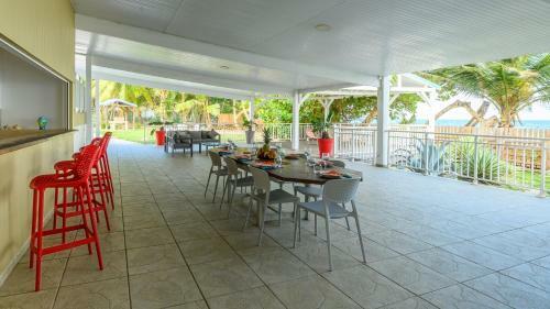 Villa Les Amandiers 8 Chambres Face � La Mer!