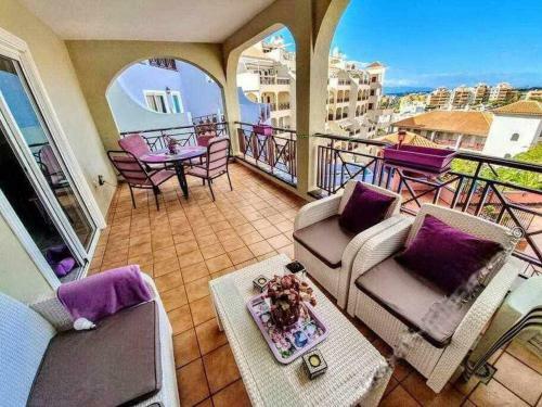 Apartamento D201 Los Cristianos 2 Bed 2 Bath Sleeps 4