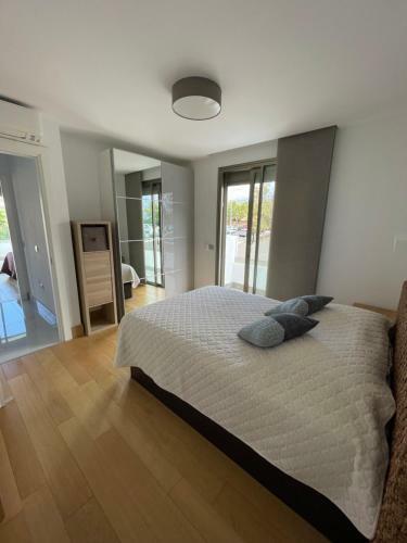 Luxury Villa Tropical Private Heated Pool