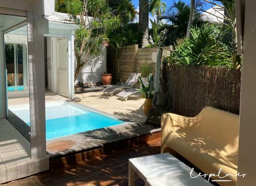 17 Les Palmes - Maison de Charme - Piscine Priv�e Et Acc�s Plage