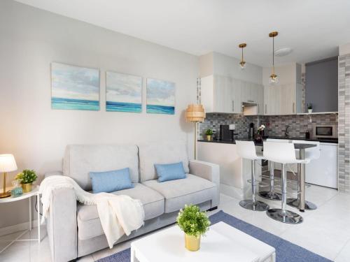 Apartment Comfy Los Cristianos