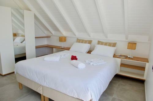 The View - Magnifique Villa Face � La Mer