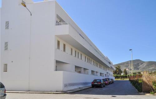 Nice Apartment In L�jar W/ Wifi And 2 Bedrooms