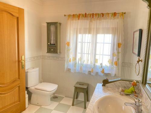 Magnifico Chalet Con Piscina !!!