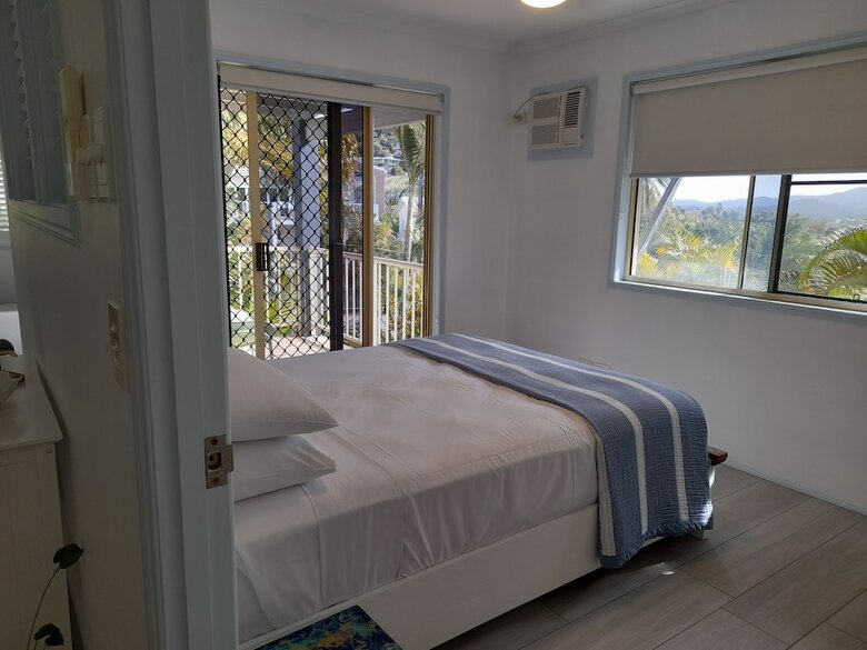 Aparthotel Airlie Apartments