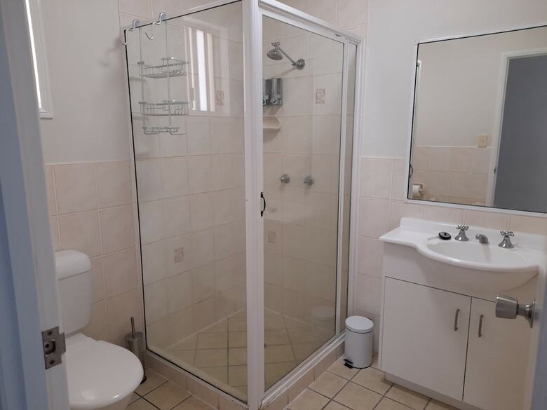 Aparthotel Airlie Apartments