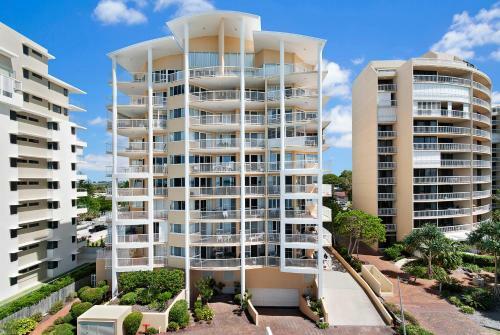 Aparthotel Riviere On Golden Beach