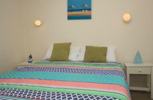 Aparthotel Merrima Court Holidays