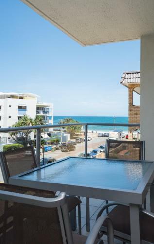 Aparthotel Merrima Court Holidays