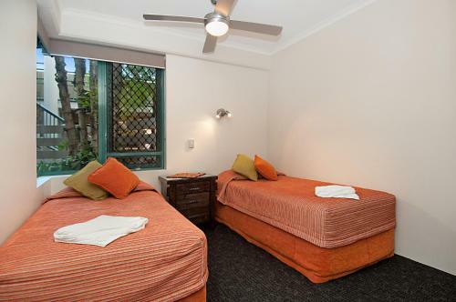 Hotel The Norfolks On Moffat Beach