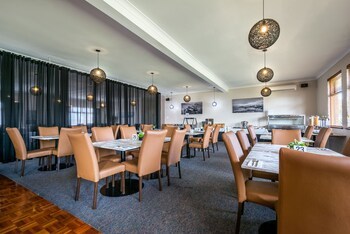 Ace Motor Inn
