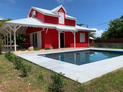 Villa Piscine Entre Golf Et Plages