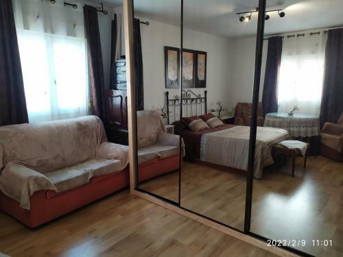 Tu Casa En Granada, Ideal Familias