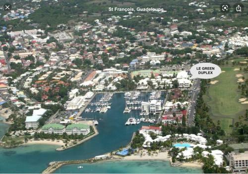 Apartamento Le Green Duplex Au Coeur de La Marina