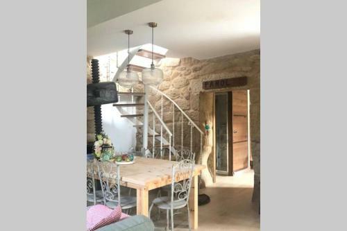 Villa Abad, Finca R�stica Con Casa Y Piscina