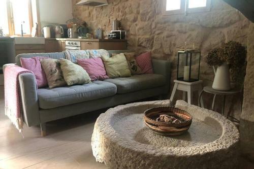 Villa Abad, Finca R�stica Con Casa Y Piscina