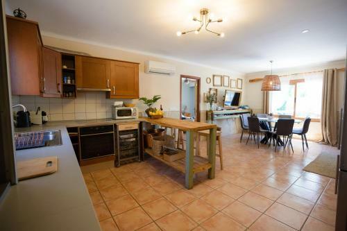 Villa Son Roig ,lugar Id�lico,en El Coraz�n De Mallorca