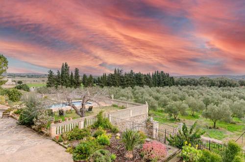 Yourhouse Deulosal, Agrotourism With Private Pool