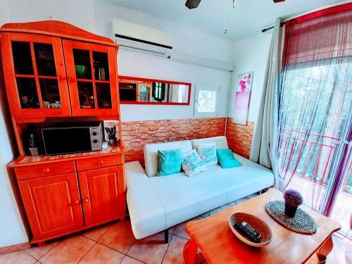 Abeleshome. Villa Con Piscina, Barbacoa Y Parque Infantil.