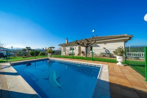 Villa Mulberry Lux
