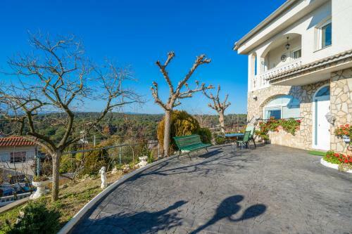 Villa Mulberry Lux