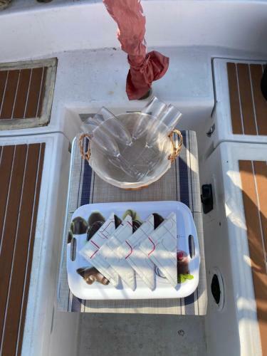 Welcome Aboard Yacht Cruiser!