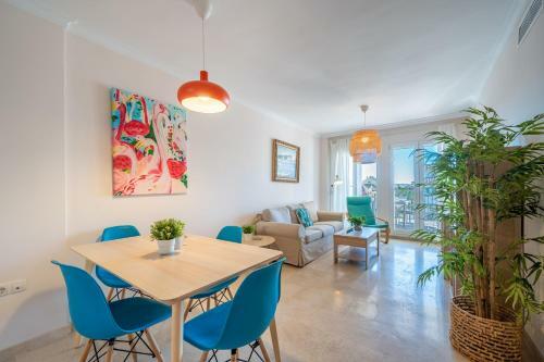 Apartamento Con Vistas Al Mar En Manilva Playa