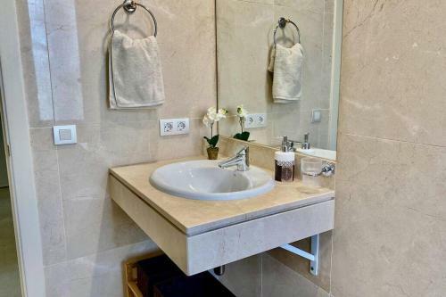 Apartamento Los Granados De La Duquesa