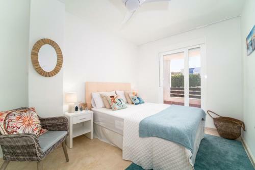 Apartamento Duquesa Dreams - 2 Bed/2 Bath Apt With Panoramic Golf Course And Mountain View