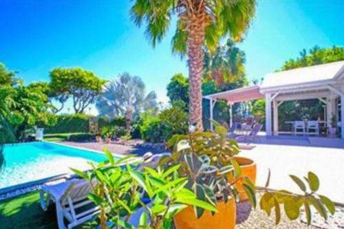 Villa White Piscine � D�bordement