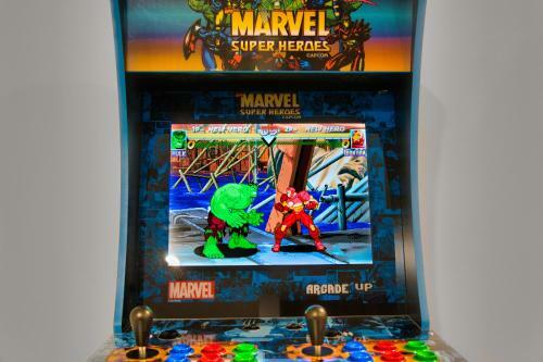 Apartamento Dc Vs Marvel Theme Ft Arcade Machine Pool Gym Spa Sauna Bbq