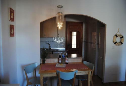 Casa Montana Near The Coast