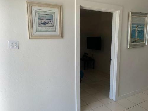 Mar Bonita Beach Apartment